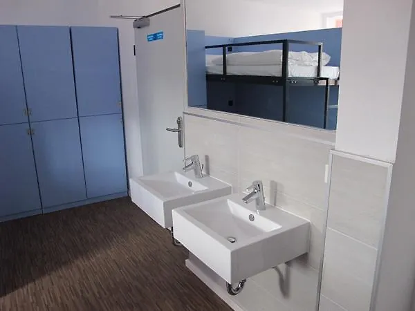 United Frankfurt Center * Fráncfort del Meno