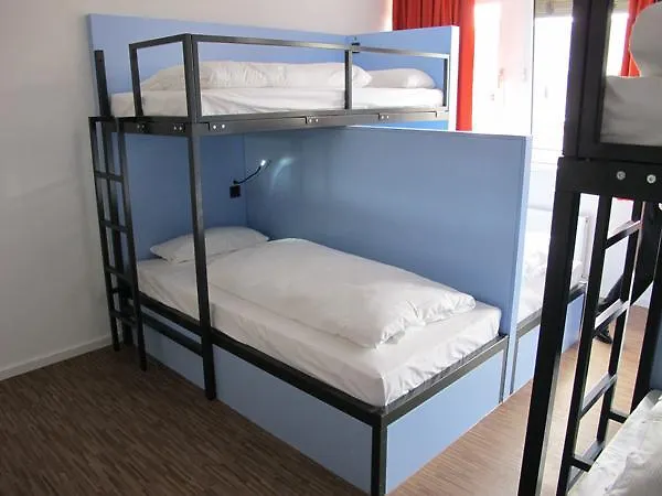 Hostal United Frankfurt Center